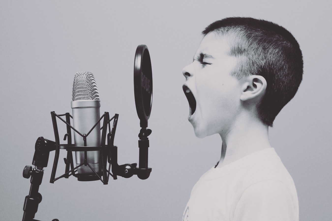Waarom jij radiospots beter verdraagt dan tv-reclame - D&K Vision